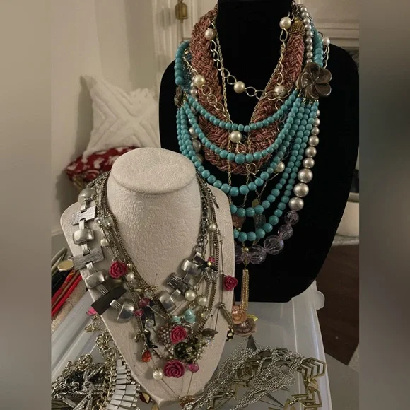 LIVE SHOW Listing…Like this listing to be notified when I go live…thanks so much - Picture 1 of 2